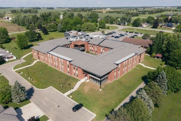SeniorHome.ca - West Perth Village