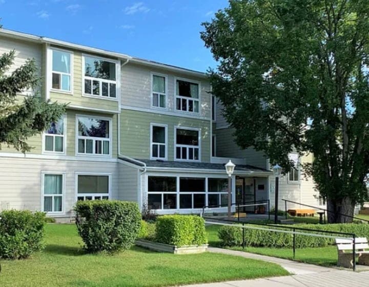 Evergreen Manor (photo: Evergreen Manor, via Google)