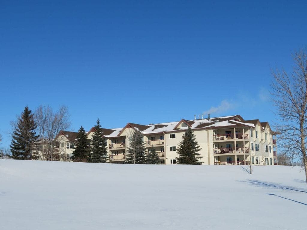 SeniorHome.ca - Kiwanis Gardens