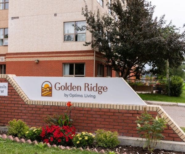 SeniorHome.ca - Golden Ridge by Optima Living