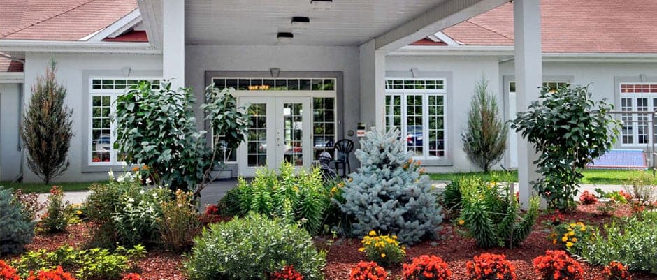 SeniorHome.ca - St Viateur Nursing Home