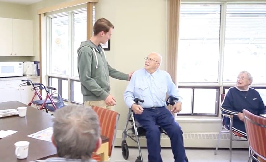 SeniorHome.ca - Kneehill Housing