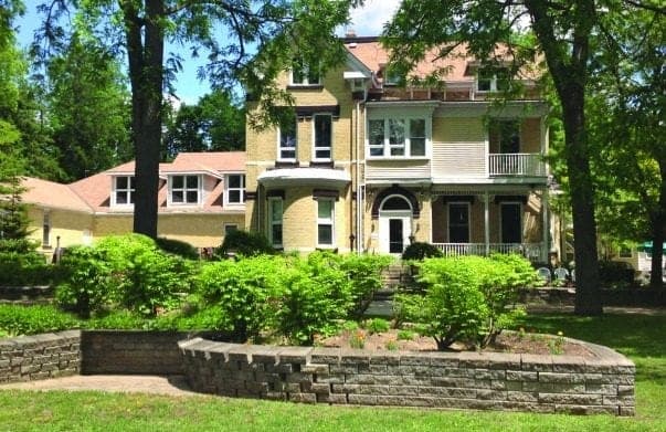 SeniorHome.ca - Seaforth Long Term Care and Retirement Community