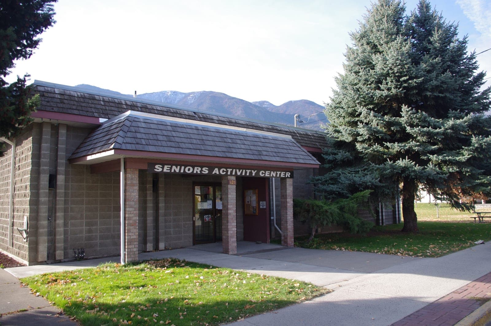 SeniorHome.ca - Keremeos Seniors Activity Centre