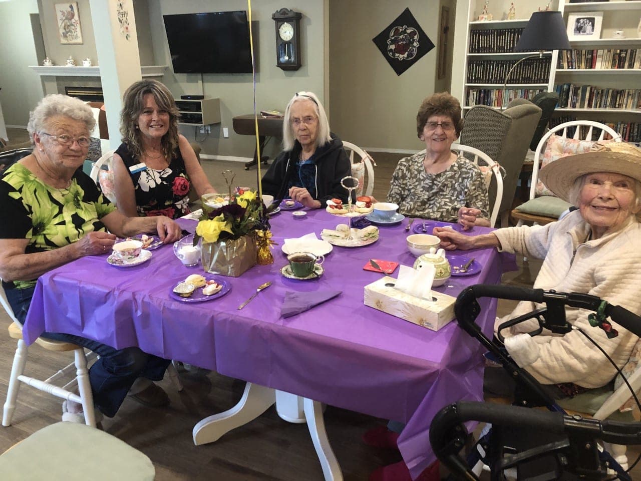 SeniorHome.ca - Abbeyfield House of Armstrong Spallumcheen Society