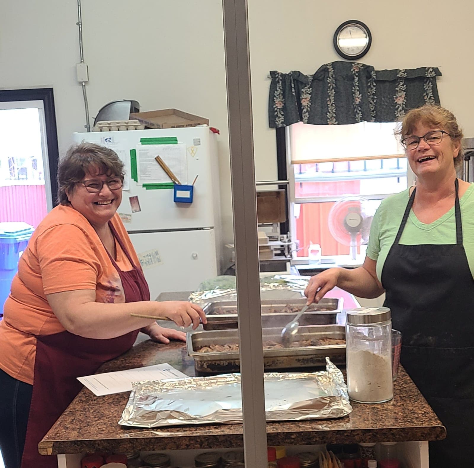 SeniorHome.ca - Home Support Services Meals on Wheels