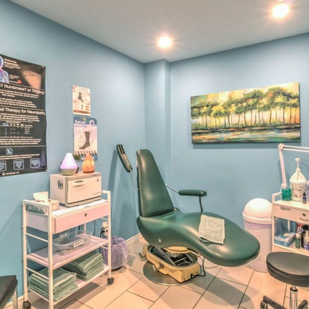 SeniorHome.ca - Advanced Foot Care Nurse And Wellness Centre