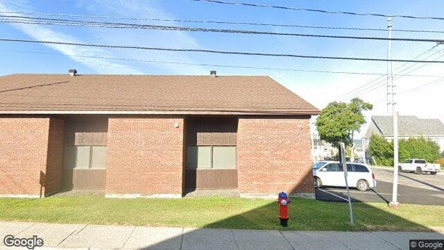 Pierre Bujold Foot Center (Google Street View)