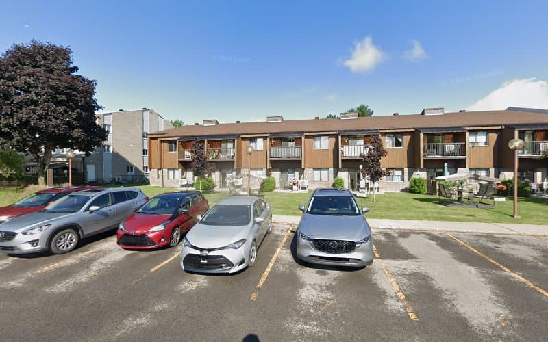 Residences Pierre Legardeur - Photo 1