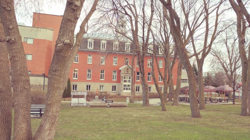 Centre d'hébergement Drapeau-Deschambault - Photo 1