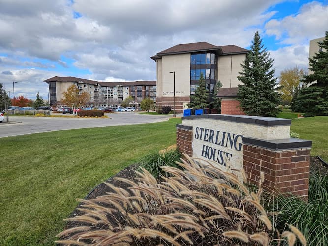 Sterling House - Photo 1