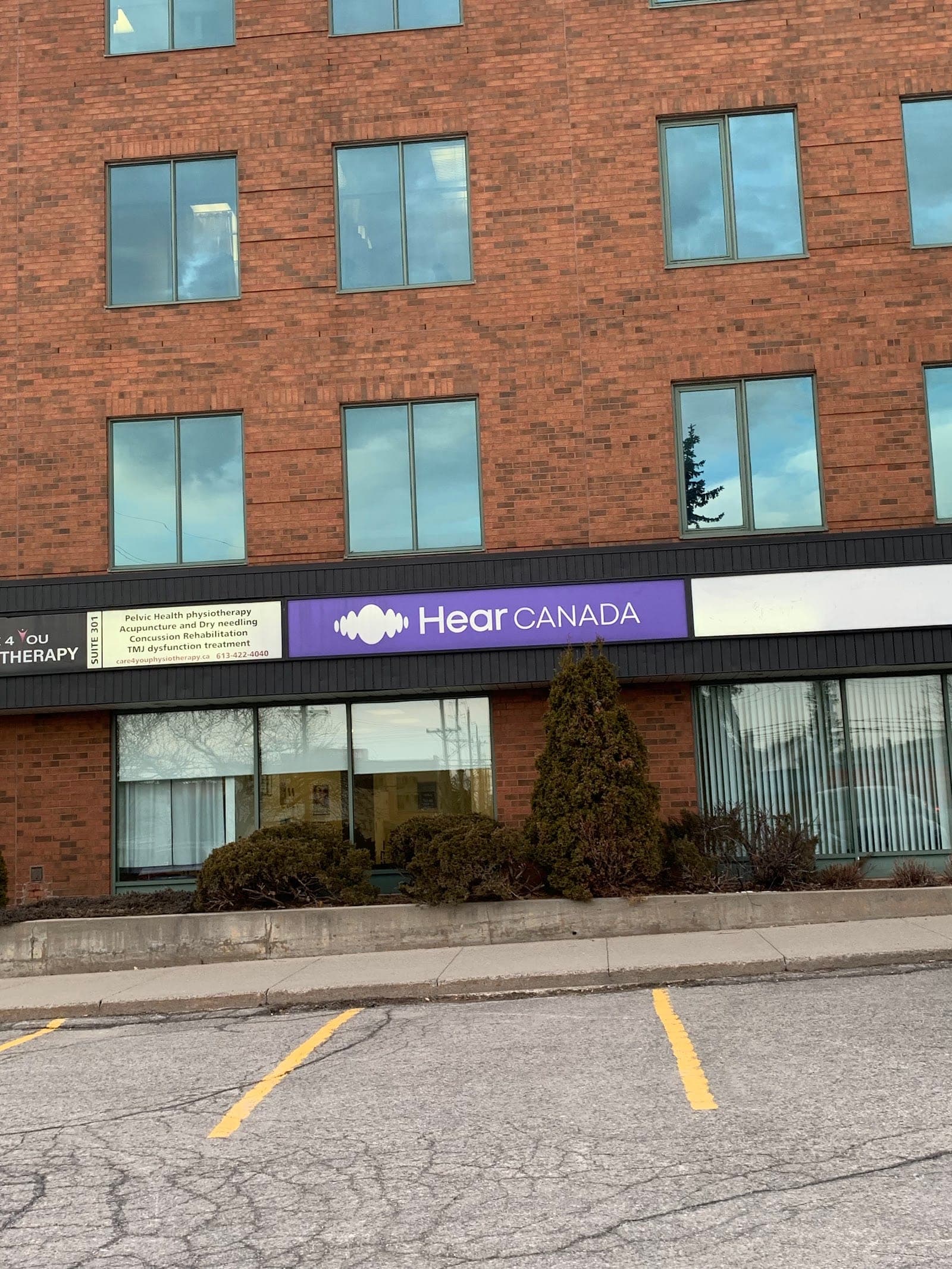 HearCANADA (photo: Sebastian Soare, via Google)