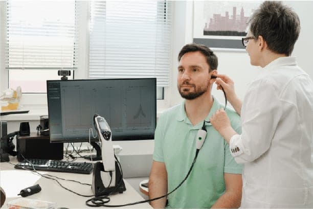 SeniorHome.ca - Whisper Audiology - Hearing Clinic