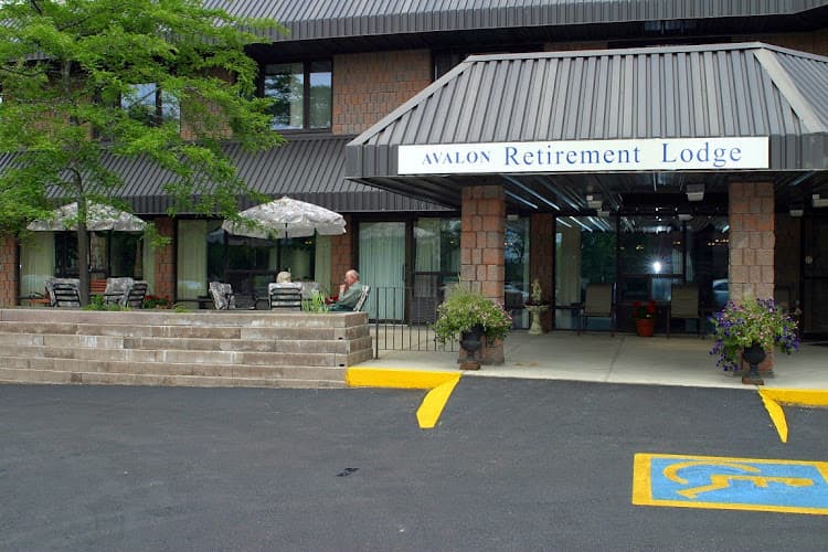 Avalon Retirement Lodge - Photo 1