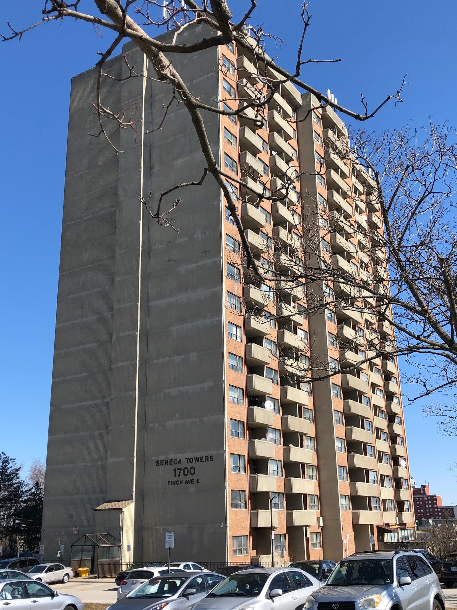 Seneca Towers (photo: Mary Lim, via Google)