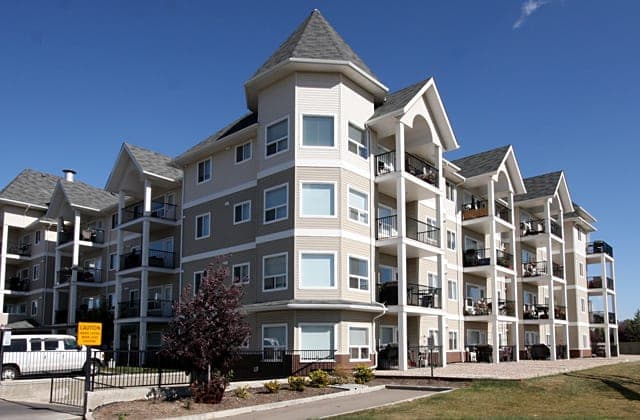 SeniorHome.ca - Providence Apartments