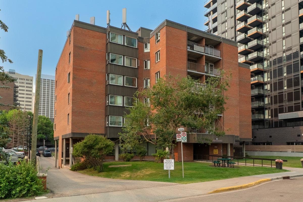 SeniorHome.ca - Elder Statesmen Group (The)