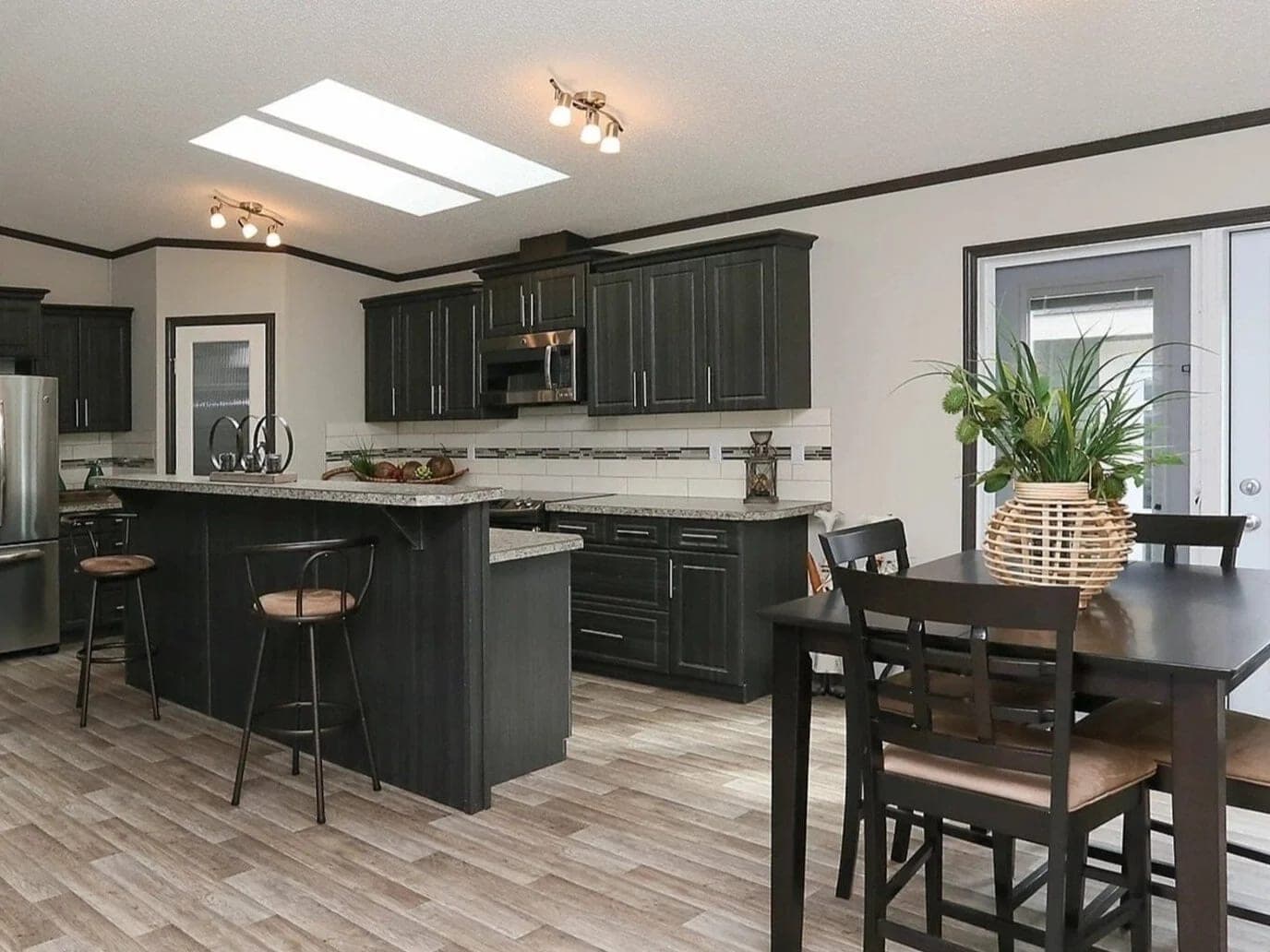 SeniorHome.ca - The Meadows