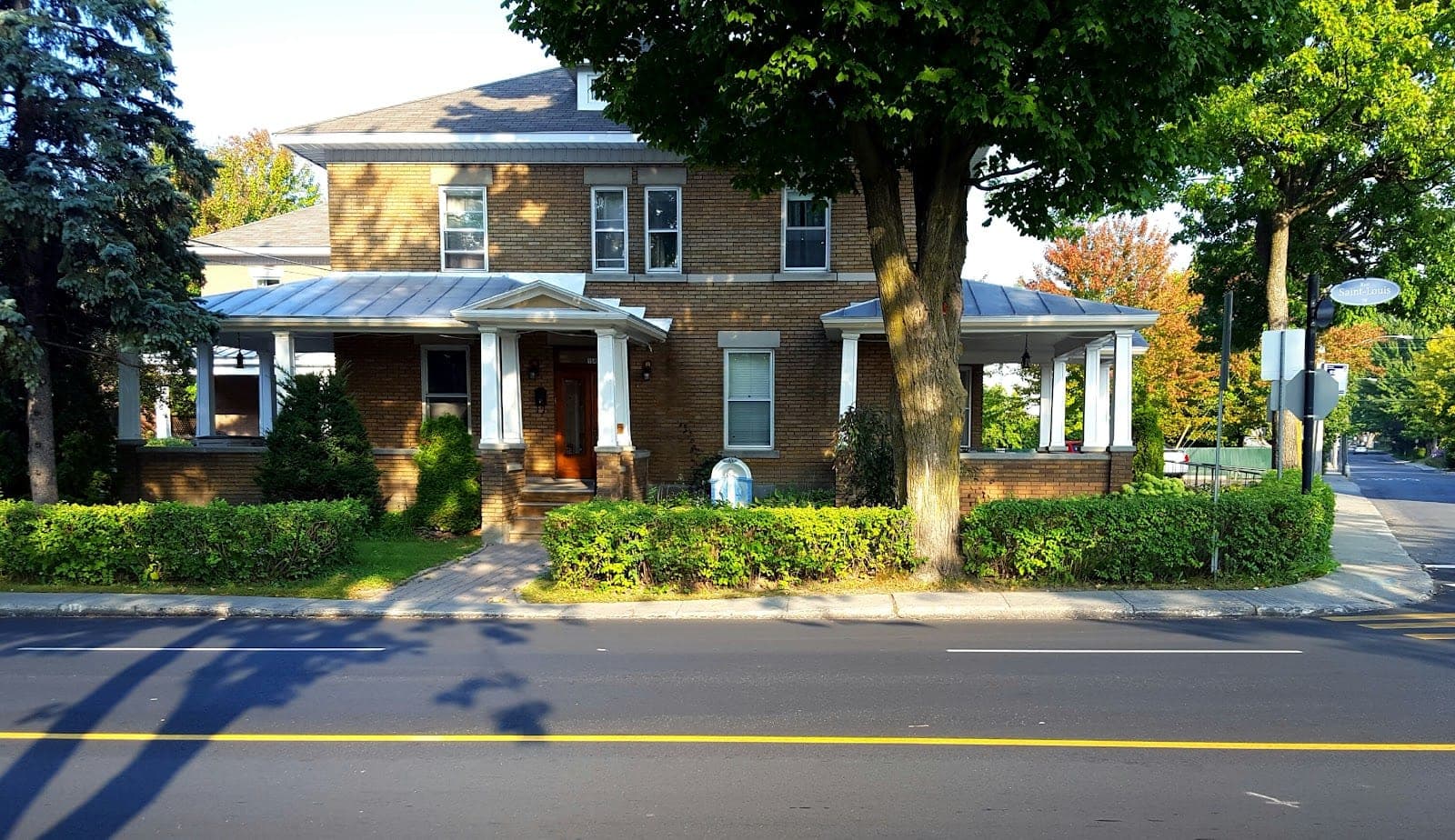 Maison St-Louis - Ressource Intermédiaire (photo: Kevin Boucher, via Google)