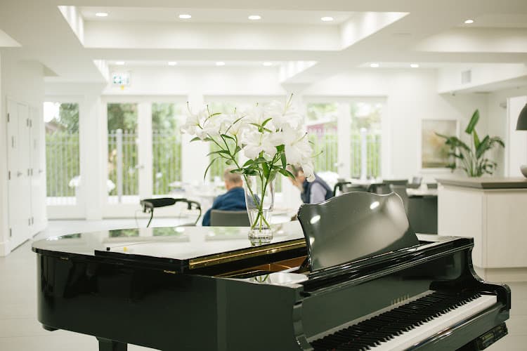 The Oxford - Senior Care Home - Photo 1