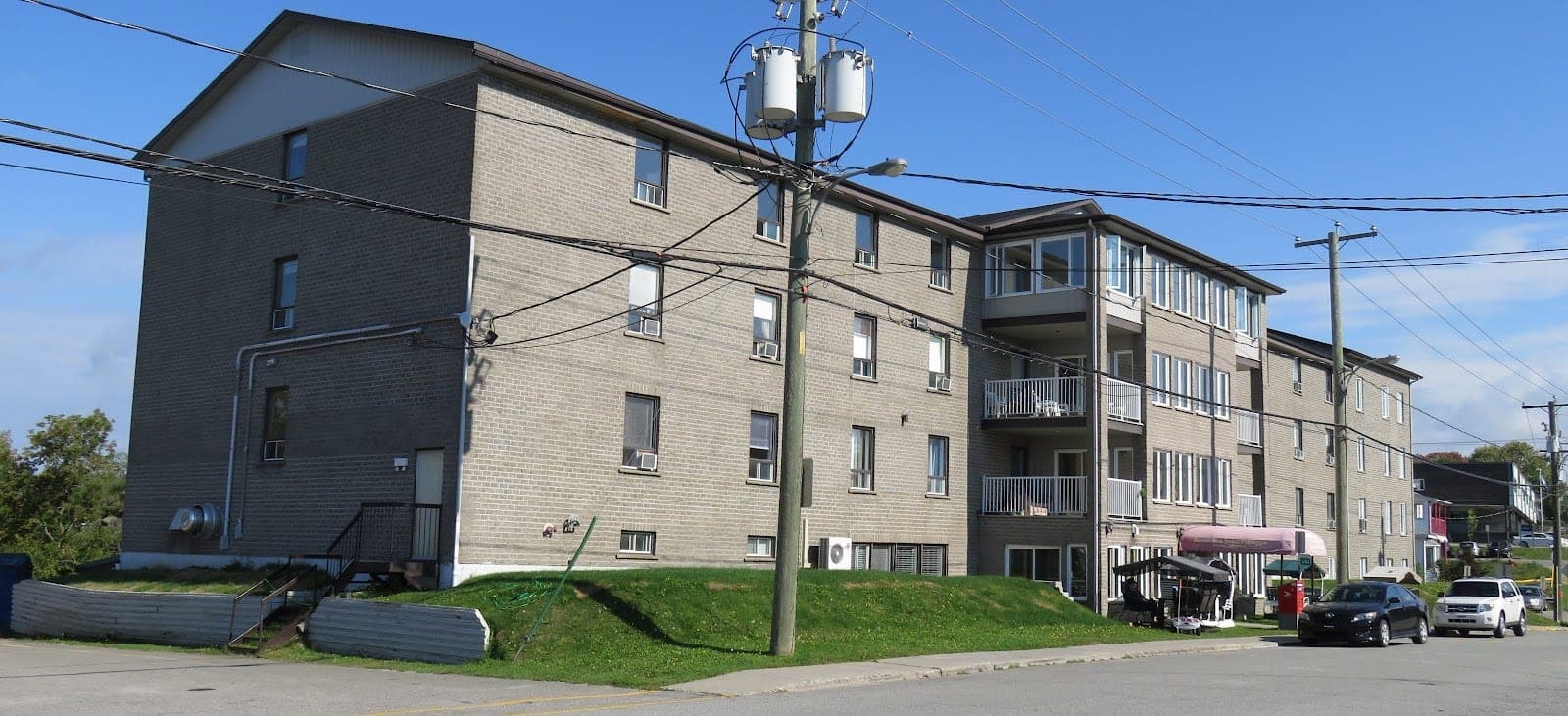 Résidence St-Philippe (photo: Sylvain Boulay, via Google)