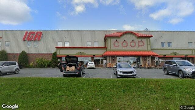 Kim Nadeau infirmière en soins podologiques( soins des pieds) (Google Street View)
