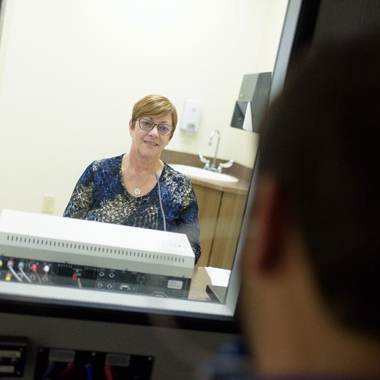 SeniorHome.ca - Arseneau Audiologistes - Audiologists