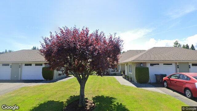 Primrose Lane Qualicum Beach (Google Street View)