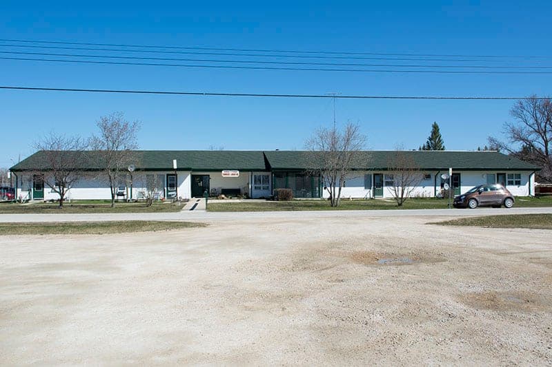 Sunrise Lodge (photo: Mark M, via Google)