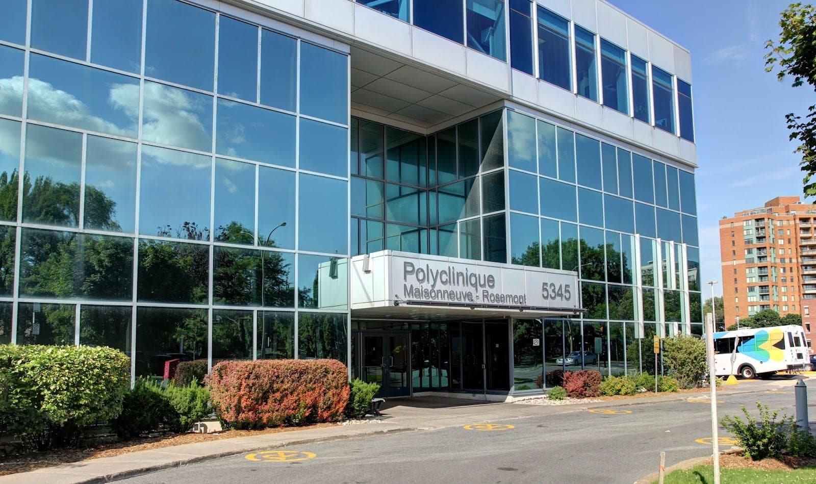 Clinique Lobe Rosemont Montréal (photo: Clinique Lobe Rosemont Montréal - Médecins ORL, Audiologistes, Audioprothésistes, via Google)