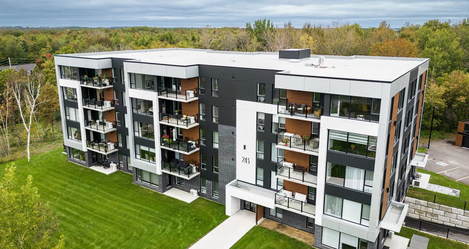 SeniorHome.ca - Quartier Distinction