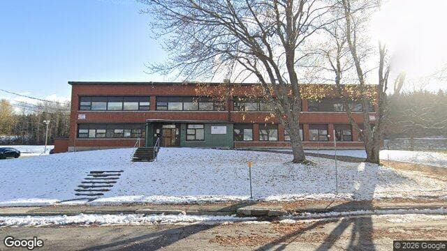 Centre De Readaptation Estrie (Google Street View)