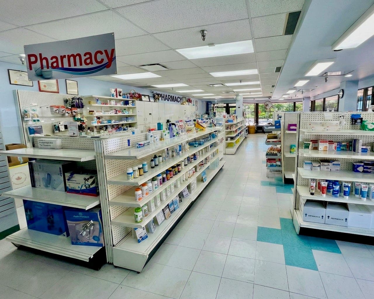 SeniorHome.ca - Bonsor Pharmacy & Medical Supplies