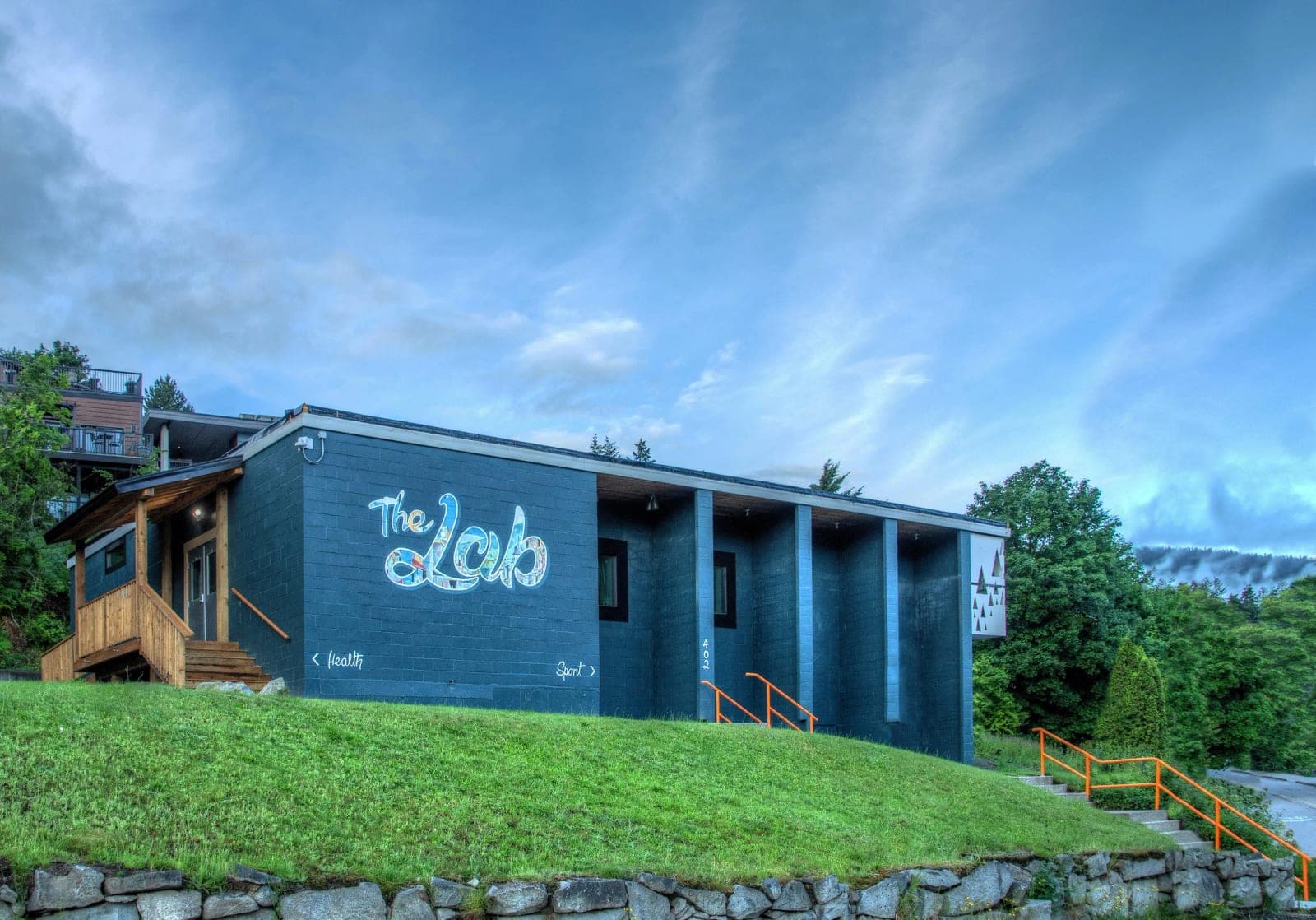 SeniorHome.ca - The Lab Nelson