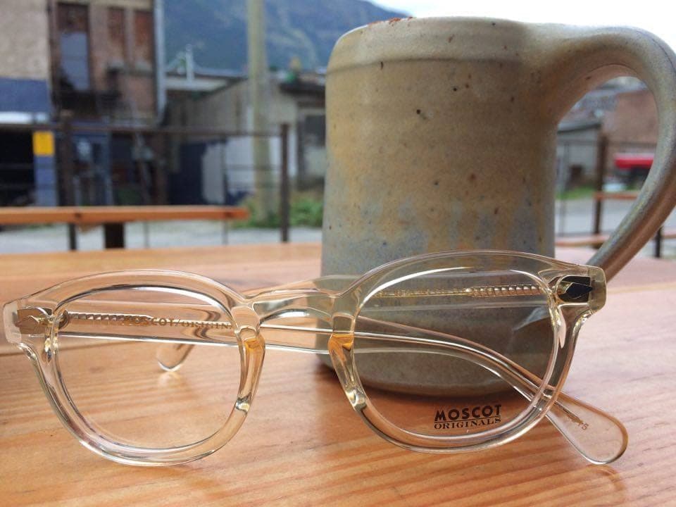SeniorHome.ca - L'Optique Fashion Eye Gallery