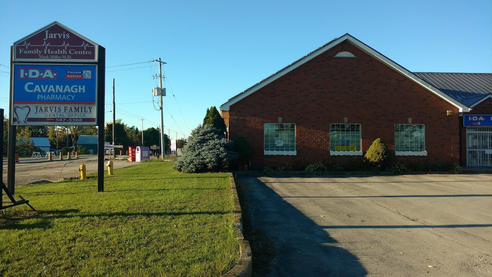 I.D.A. Cavanagh Pharmacy (photo: Nicholas Hughes, via Google)
