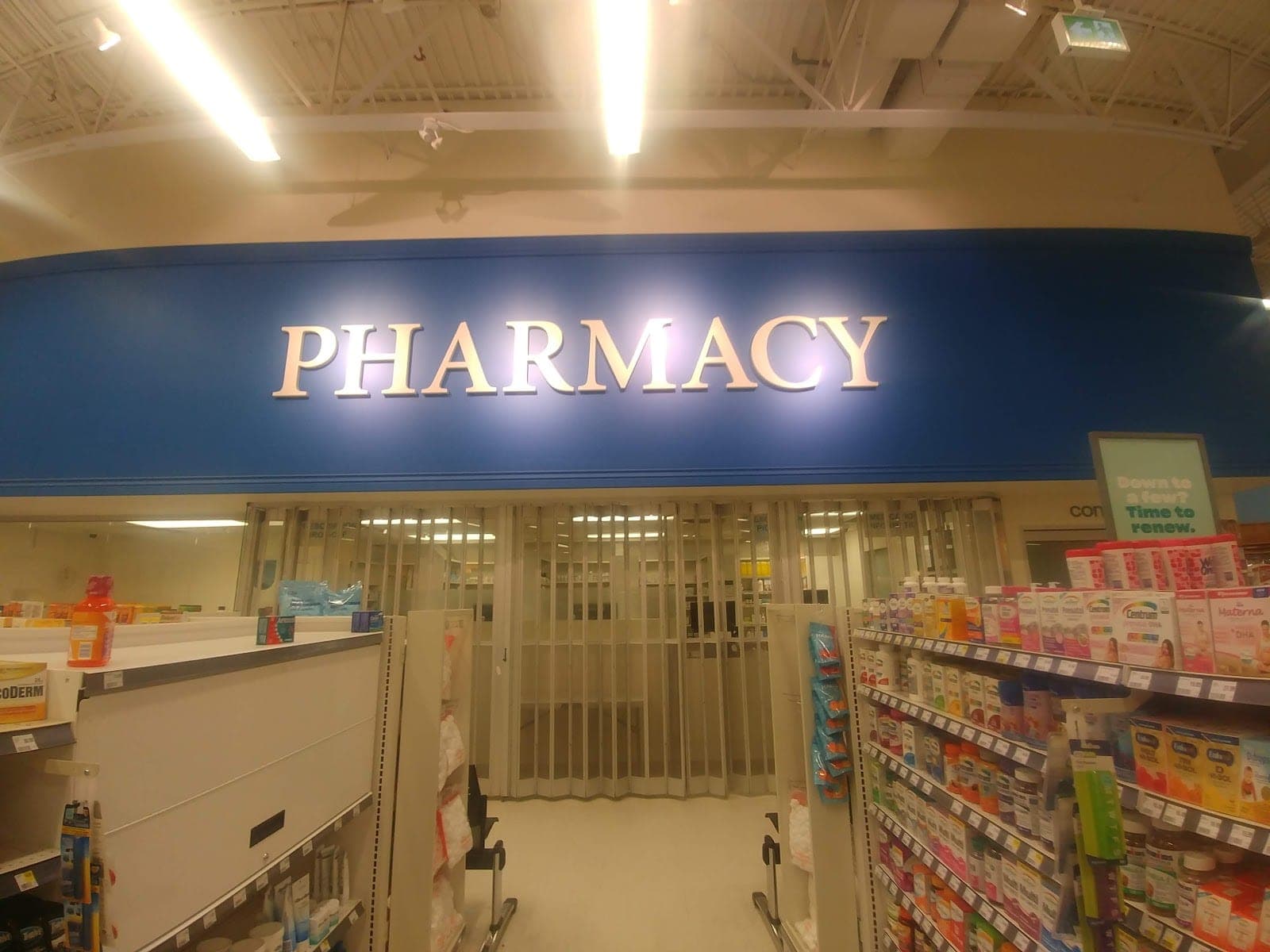 Loblaw Pharmacy (photo: Benjamin Therriault, via Google)