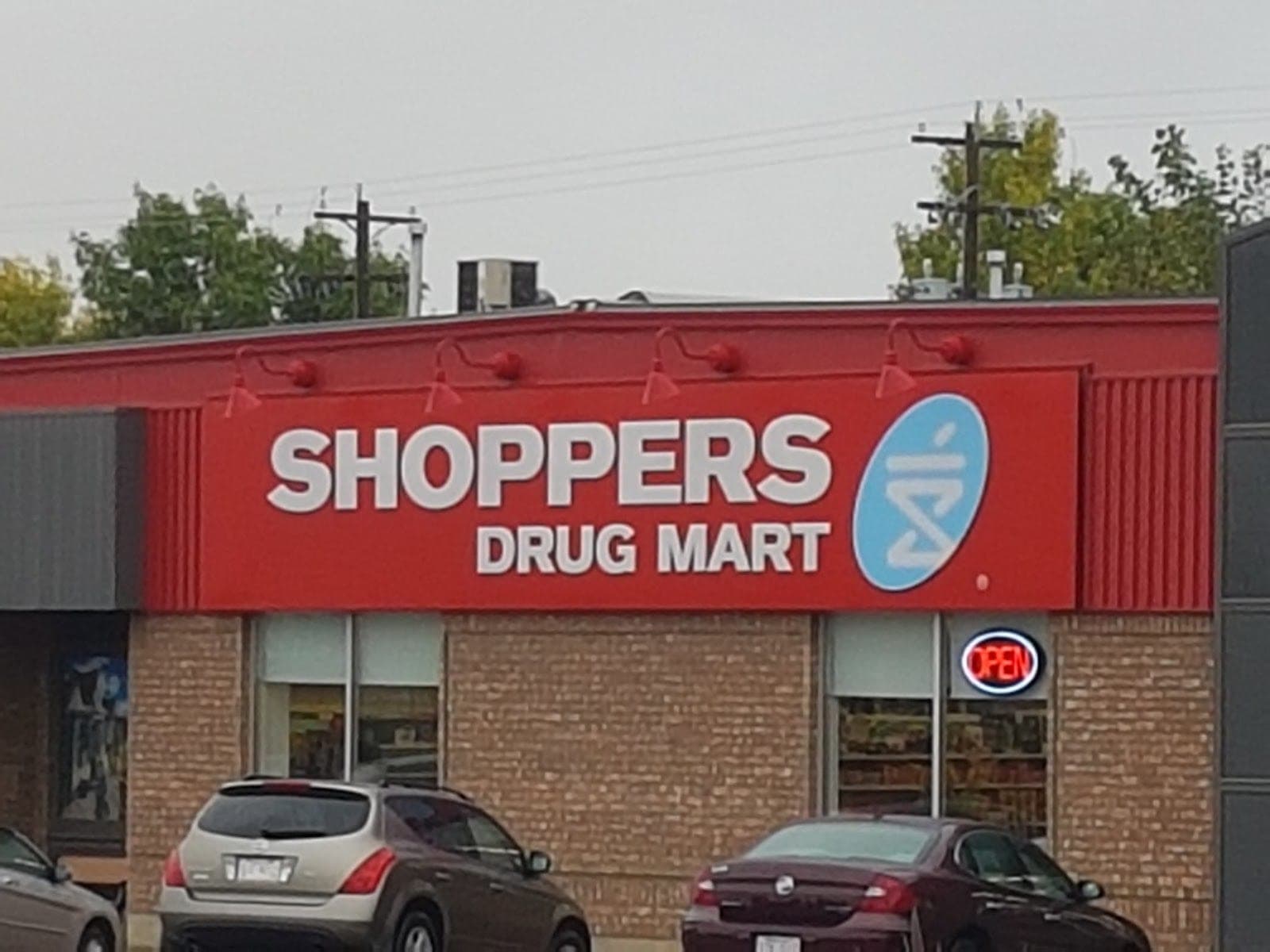 Shoppers Drug Mart (photo: Boro Grubacic, via Google)