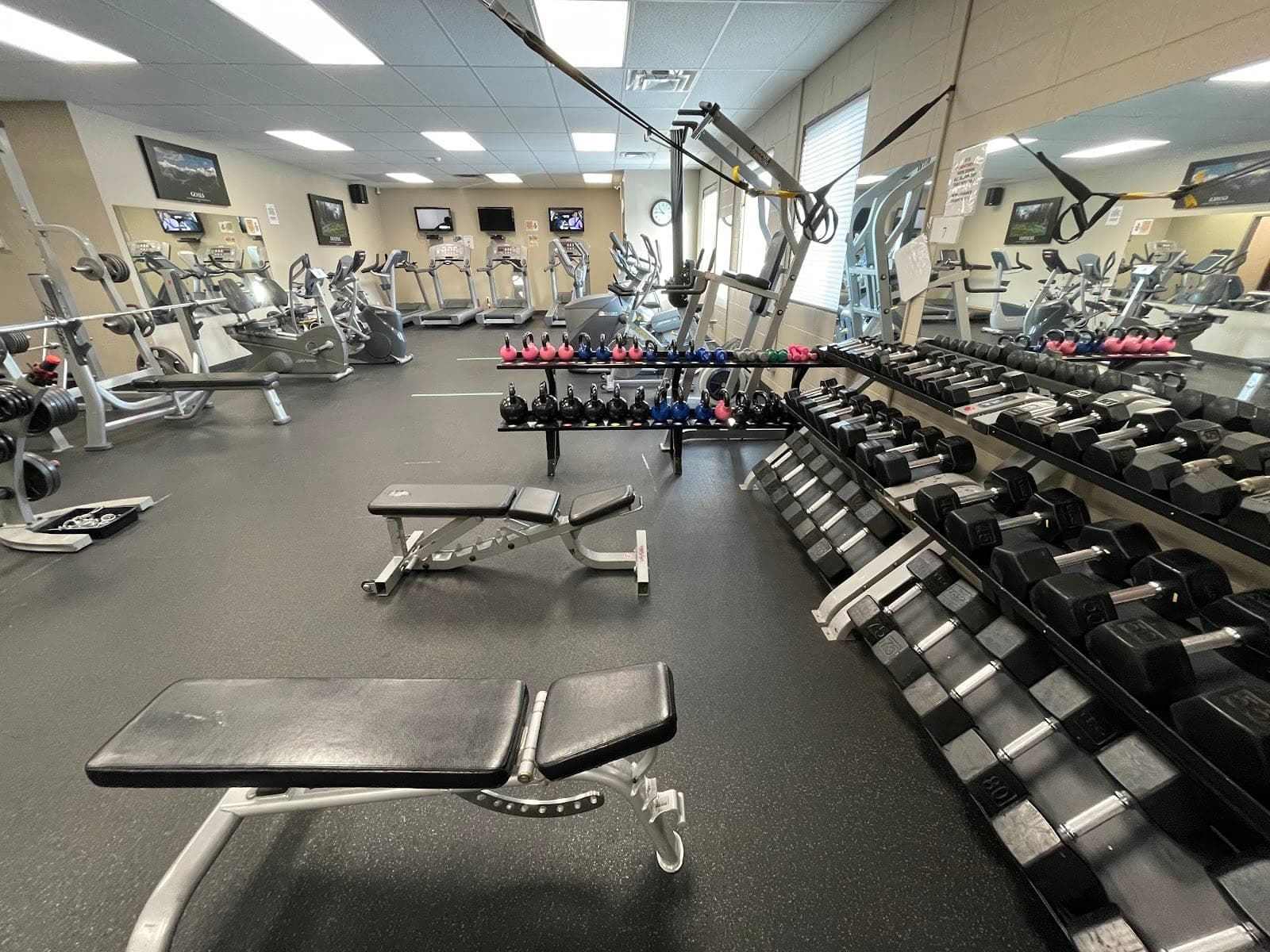 Performance Health & Fitness Centre (Physiotherapy, Acupuncture & Massage Clinic) (photo: Performance Health & Fitness Centre (Physiotherapy, Acupuncture & Massage Clinic), via Google)