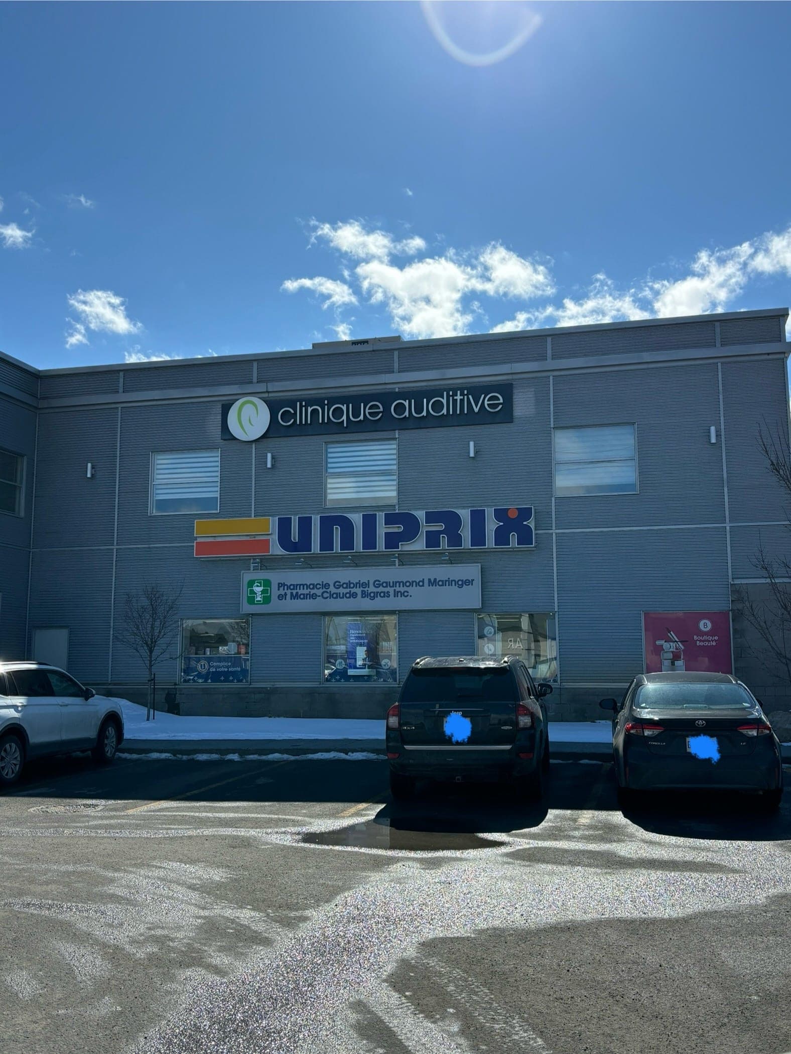 Uniprix Gabriel Gaumond Maringer et Marie-Claude Bigras (photo: Sebastian Soare, via Google)