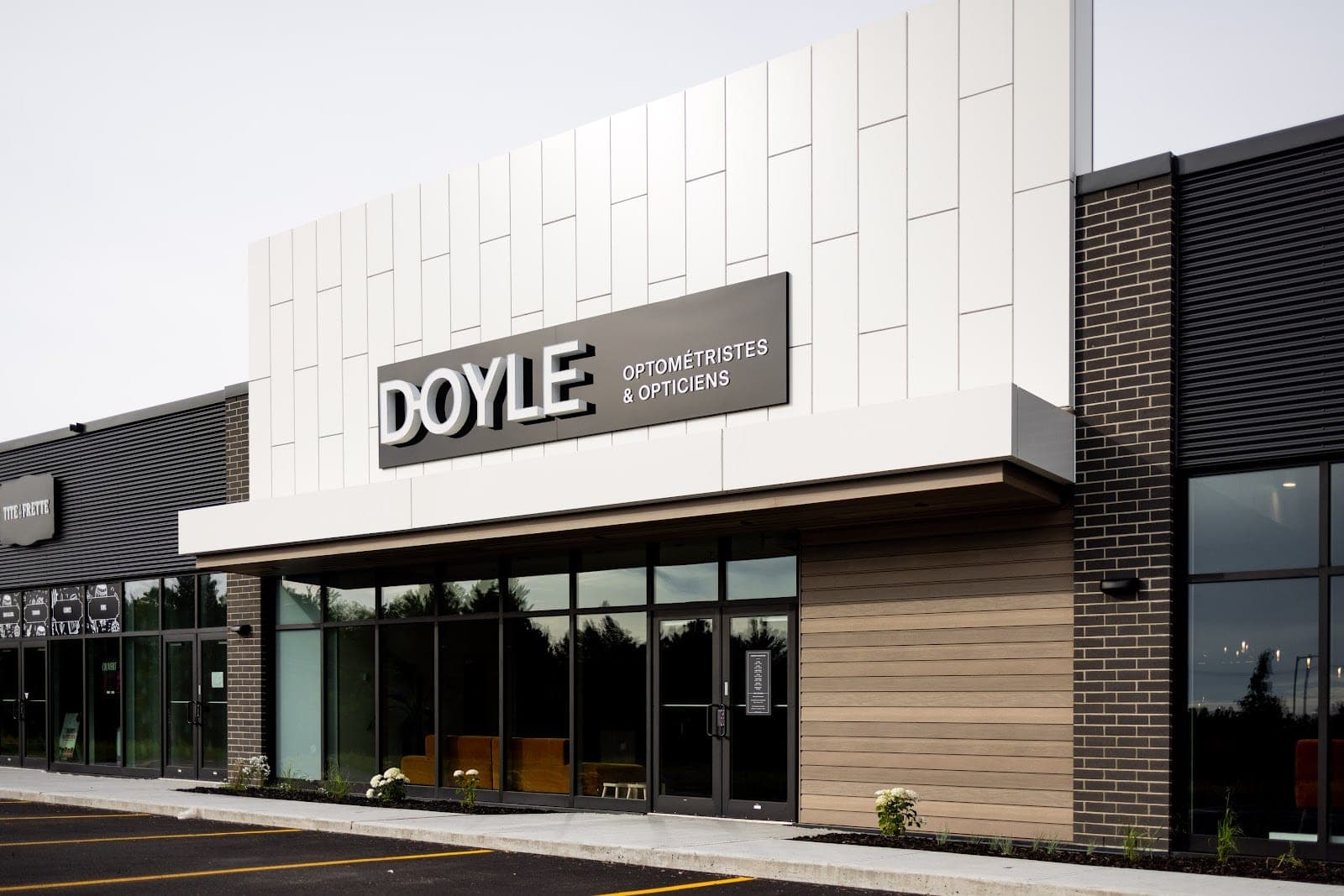 Doyle Optometrists & Opticians (photo: Doyle optométristes & opticiens, via Google)