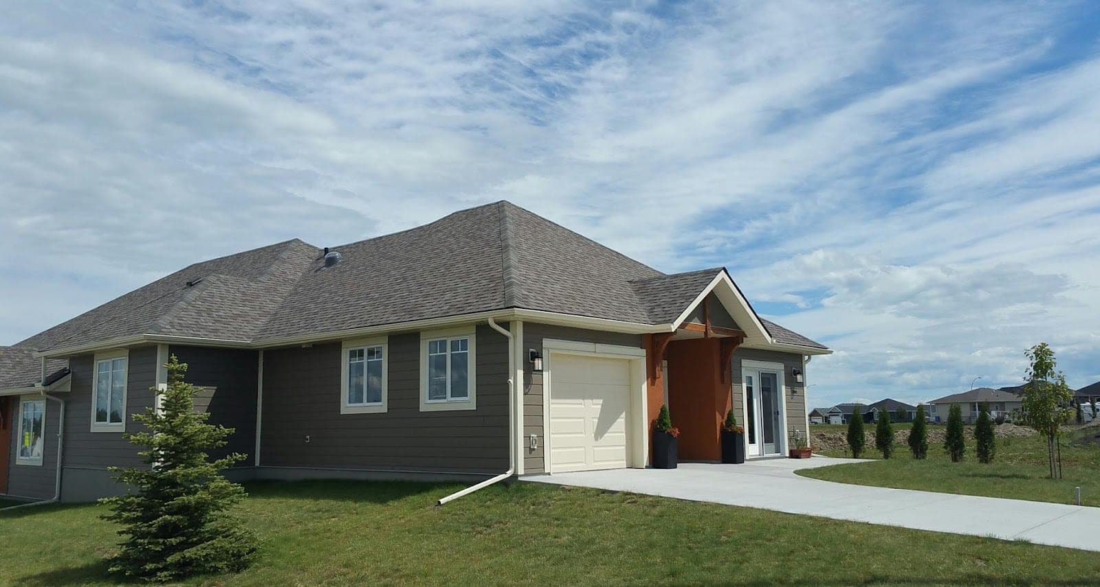 Westview Villas (photo: Jennifer Handley, via Google)