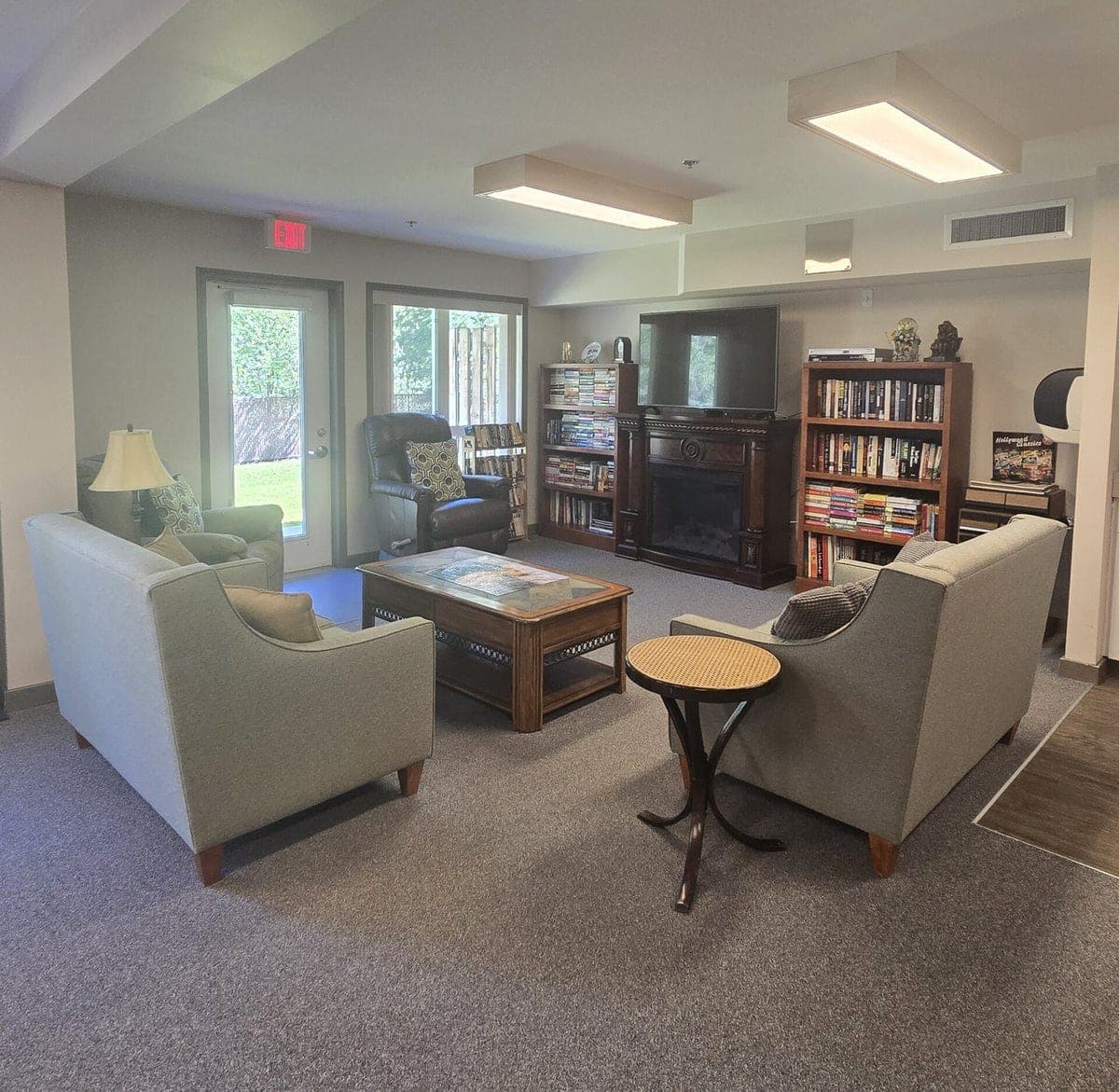 SeniorHome.ca - Lilac Terrace