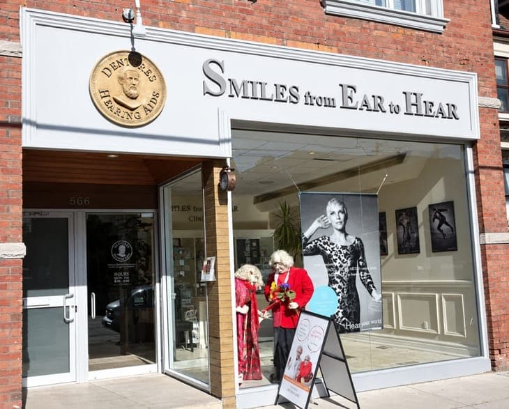 SeniorHome.ca - Smiles from Ear to Hear