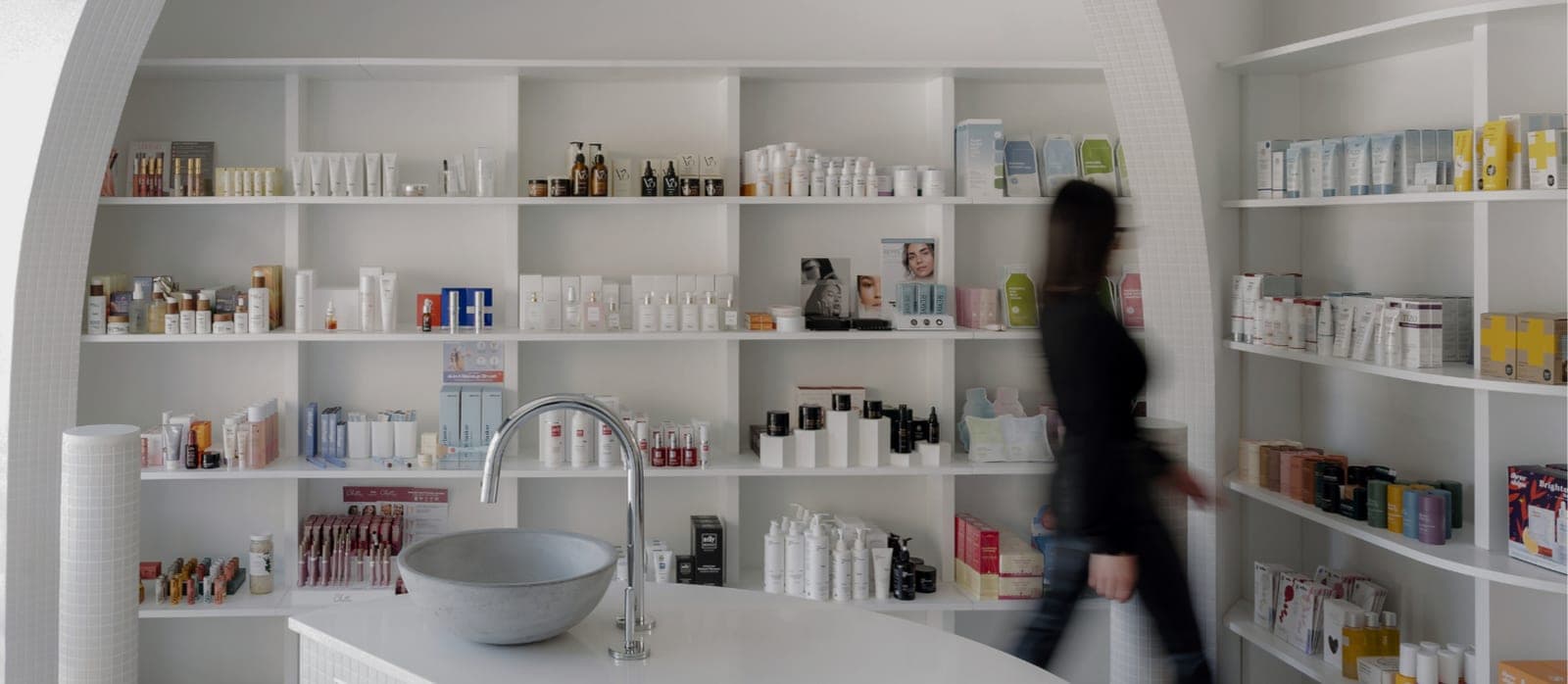 SeniorHome.ca - The Pharmacy Lab