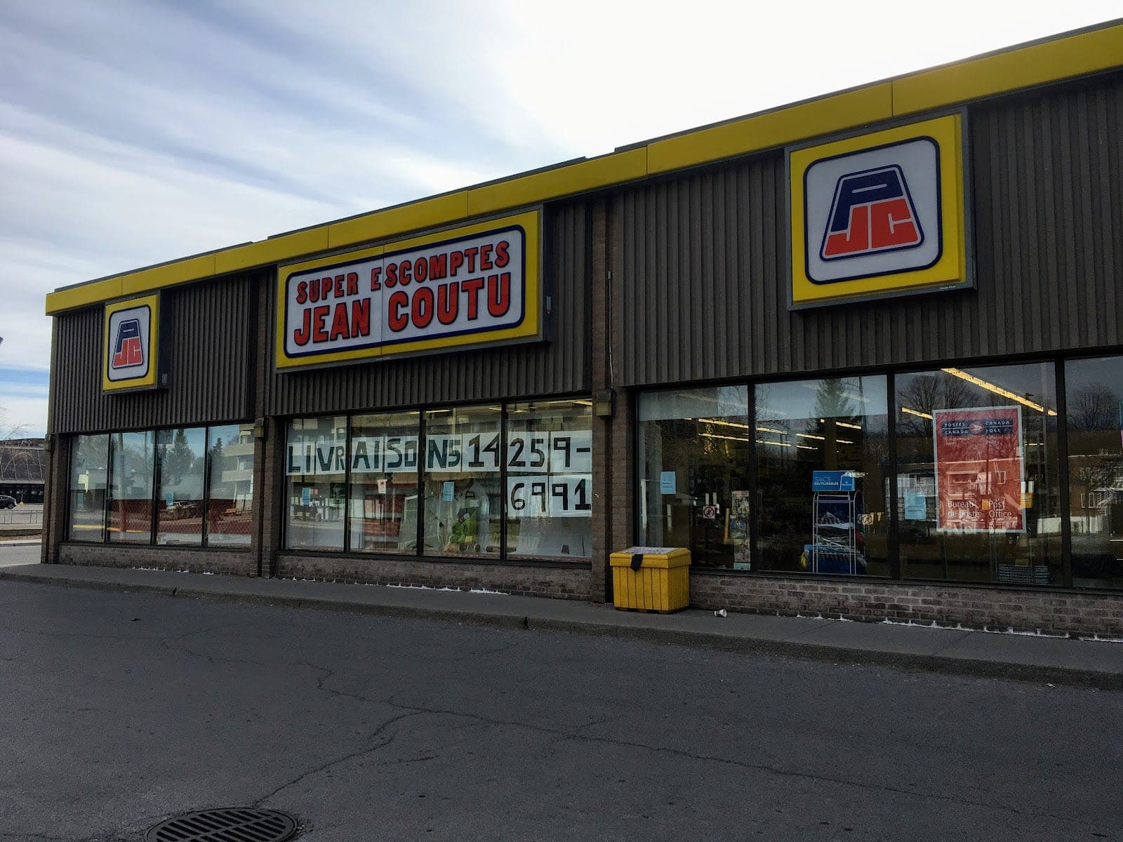 Jean Coutu (photo: Eric Faussurier, via Google)