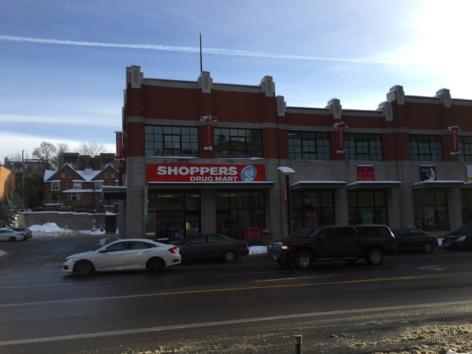 Shoppers Drug Mart (photo: Bee, via Google)