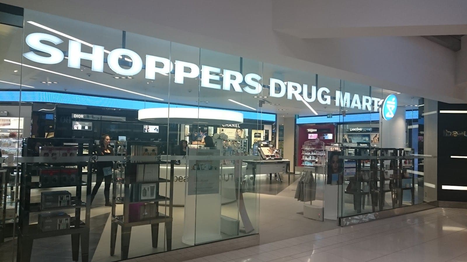 Shoppers Drug Mart (photo: Matt (SynchroMatt), via Google)