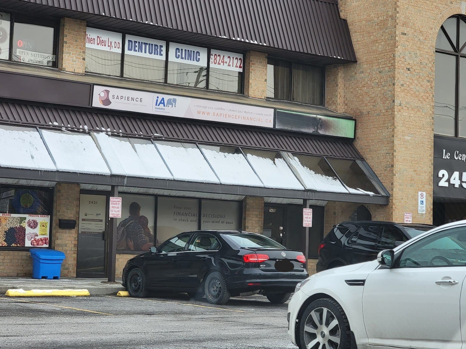Ly Denture Clinic (photo: Laura Proulx, via Google)