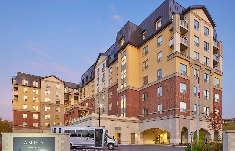 Amica Georgetown - Photo 1